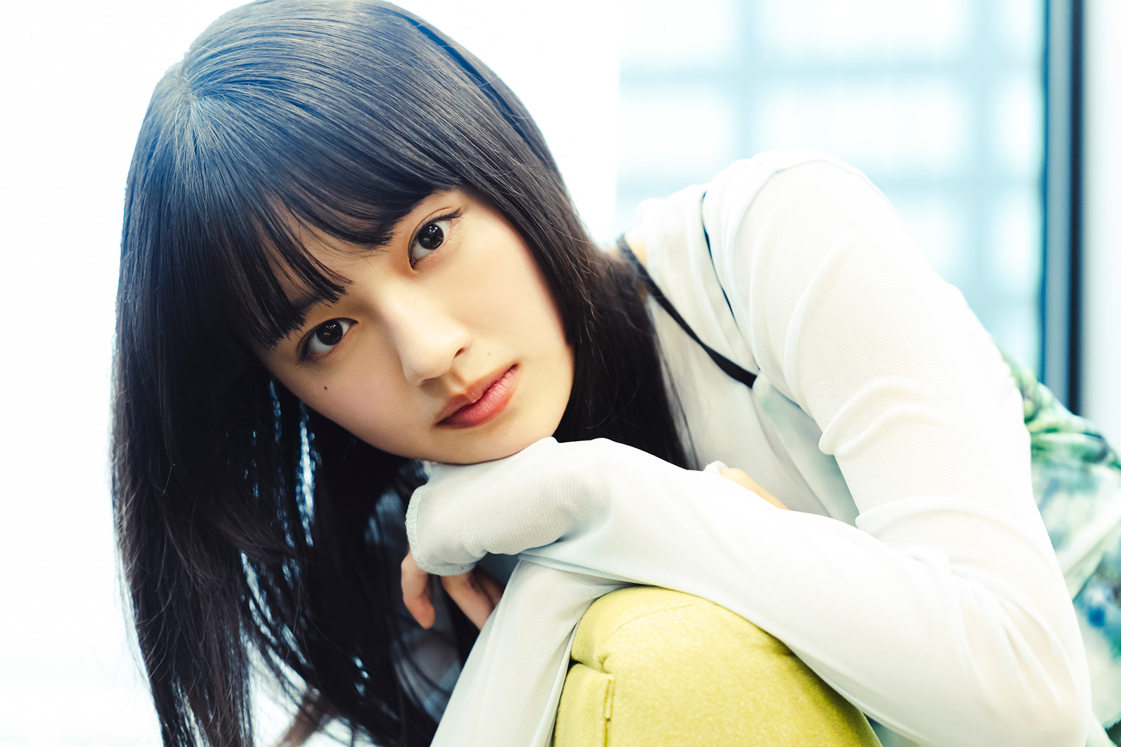 【上坂樹里】10代最後の姿を詰め込んだ1st写真集の出来栄えに手応え「一緒に …